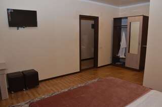 Отель Sunrise Karakol Каракол Двухместный номер с 1 кроватью-3