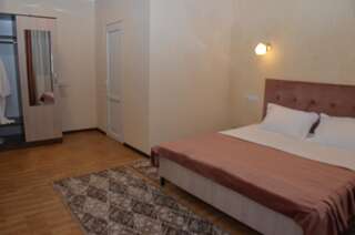 Отель Sunrise Karakol Каракол Двухместный номер с 1 кроватью-2